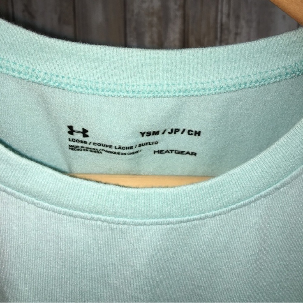 Under Armor Kids Blue Girl Boss Tank - Picture 4 of 4